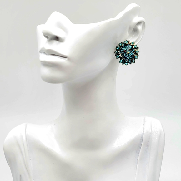 Heidi Daus Blue Topaz Swarovski Crystal Lion Stud Earrings w/ Glowing Red Eyes - Picture 6 of 11